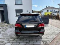 Gebraucht Mercedes GLE250 204 PS (150 kW) 2016 Schwarz SUV
