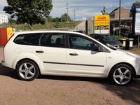 Gebraucht Ford Focus 116 PS (85 kW) 2005 Weiß Kombi