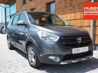 Gebraucht Dacia Lodgy Stepway 116 PS (85 kW) 2018 Grau Van / Kleinbus