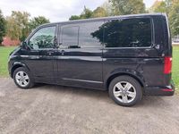 Second-hand VW Multivan 150 CP (110 kW) 2018 Negru Monovolum