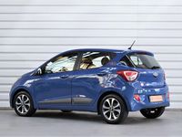 Gebraucht Hyundai i10 Edition+ 67 PS (49 kW) 2015 Blau Kleinwagen