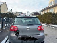 Gebraucht VW Golf V 101 PS (74 kW) 2005 Grau Kleinwagen
