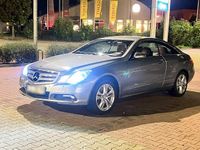 Usata Mercedes E350 231 CV (169 kW) 2009 Grigio Coupé