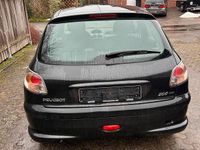 Gebraucht Peugeot 206 68 PS (50 kW) 2003 Schwarz Kleinwagen