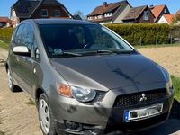 Gebraucht Mitsubishi Colt 95 PS (69 kW) 2009 Grau Kleinwagen