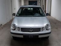 Gebraucht VW Polo Comfortline 86 PS (63 kW) 2002 Silber Kleinwagen