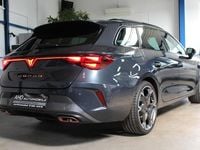Neu Cupra Leon VZ 272 PS (200 kW) 2025 Grau Limousine