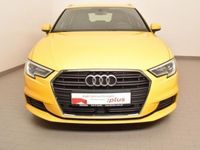 Gebraucht Audi A3 Sportback Comfort 116 PS (85 kW) 2019 Gelb Kleinwagen
