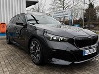 Gebraucht BMW 540 Shadowline 303 PS (222 kW) 2025 Schwarz Kombi
