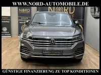 Gebraucht VW Touareg Elegance 231 PS (169 kW) 2021 Siliziumgrau metallic (metallic) SUV