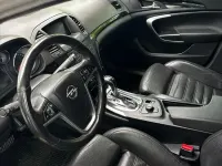 Gebraucht Opel Insignia 160 PS (117 kW) 2009 Schwarz Kombi