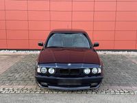 Second-hand BMW 540 Performance 286 CP (210 kW) 2004 Albastru Berlinǎ