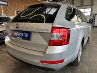 Gebraucht Skoda Octavia Ambition 110 PS (80 kW) 2014 Silber Kleinwagen