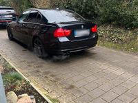 Gebraucht BMW 325 218 PS (160 kW) 2009 Schwarz Limousine