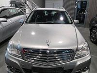 Gebraucht Mercedes C180 Elegance 156 PS (114 kW) 2011 Kombi