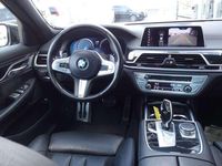 Gebraucht BMW 730 M Sport 265 PS (194 kW) 2018 Carbonschwarz Limousine