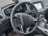 Gebraucht Ford S-MAX Titanium 179 PS (131 kW) 2017 Schwarz Van / Kleinbus