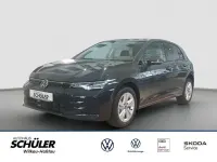 Gebraucht VW Golf VIII Life 116 PS (85 kW) 2026 Grau (uranograu) Limousine