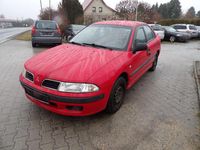 Gebraucht Mitsubishi Carisma 99 PS (72 kW) 2002 Rot Limousine