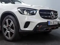 Gebraucht Mercedes GLC300de 306 PS (225 kW) 2022