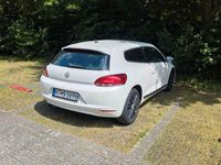 Gebraucht VW Scirocco 140 PS (102 kW) 2009 Weiß Coupé