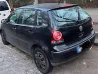 Gebraucht VW Polo 65 PS (47 kW) 2006 Schwarz Kleinwagen