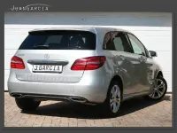Gebraucht Mercedes B200 Urban 156 PS (114 kW) 2016 Silber Kleinwagen