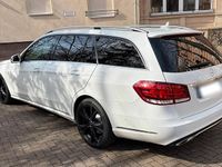 Gebraucht Mercedes E300 231 PS (169 kW) 2015 Weiß Kombi