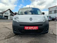 Gebraucht Renault Kangoo Basis 68 PS (50 kW) 2010 Arktisweiß Van