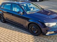 Gebraucht Audi A3 Sport 116 PS (85 kW) 2019 Blau Limousine