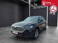 Gebraucht VW Touareg 231 PS (169 kW) 2022 Deep black perleffekt SUV