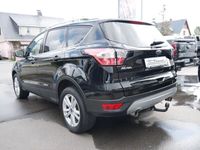 gebraucht Ford Kuga Cool+Connect 4x4 110kW Navi DAB AHZV