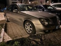 Gebraucht Mercedes E200 184 PS (135 kW) 2007 Silber Limousine