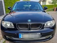 Gebraucht BMW 116 122 PS (89 kW) 2010 Schwarz Kleinwagen