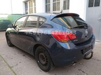 Gebraucht Opel Astra Active 140 PS (102 kW) 2011 Blau Limousine
