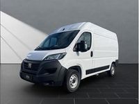 Gebraucht Fiat Ducato 140 PS (102 kW) 2023 Weiß (colore esterno (weiss (pastell))) Van