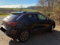 Gebraucht VW T-Roc Life 150 PS (110 kW) 2023 Schwarz SUV