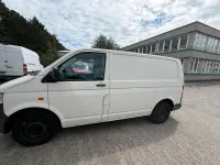 Gebraucht VW Multivan 84 PS (61 kW) 2006 Weiß Van / Kleinbus