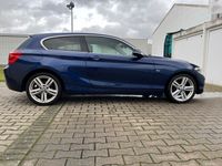 gebraucht BMW 118 d Sport Line/ Navi/ LED/ Sechkheftgepflegt