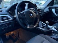 Gebraucht BMW 116 Advantage 116 PS (85 kW) 2017 Blau Kleinwagen
