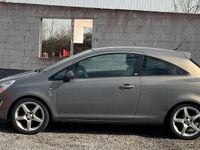 Gebraucht Opel Corsa Selection 95 PS (69 kW) 2012 Gelb Kleinwagen