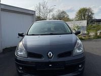 Gebraucht Renault Clio III 75 PS (55 kW) 2008 Grau Kleinwagen