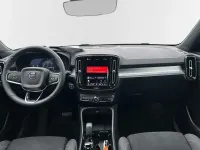 Gebraucht Volvo XC40 Plus 197 PS (144 kW) 2026 Weiss SUV