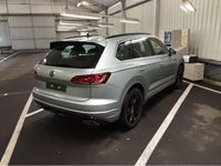 gebraucht VW Touareg 3.0 TDI 4Motion R line Luftfederung AHK