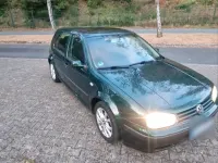 Gebraucht VW Golf IV 75 PS (55 kW) 2001 Grün Kleinwagen