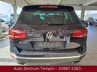 Gebraucht VW Touareg 204 PS (150 kW) 2016 Schwarz SUV