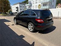 Gebraucht Mercedes R350 AMG 265 PS (194 kW) 2012 Schwarz Van / Kleinbus