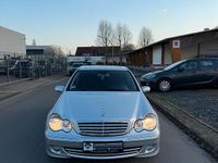 Gebraucht Mercedes C230 Sport Edition 204 PS (150 kW) 2006 Silber Limousine