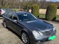 Gebraucht Mercedes 220 170 PS (125 kW) 2007 Grau Kombi