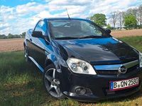Gebraucht Opel Tigra 90 PS (66 kW) 2008 Schwarz Cabrio